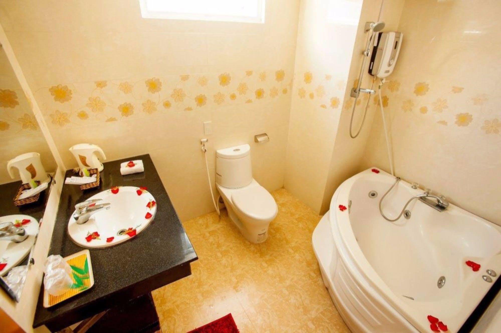 Art Boutique Hotel Να Τρανγκ Εξωτερικό φωτογραφία